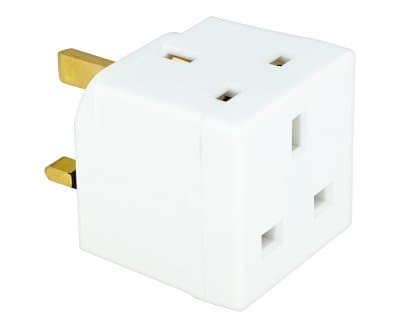 Status 2 Way Non Fused Adaptor White in CDU
